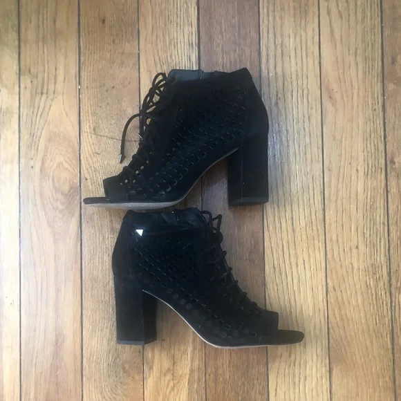 Booties - Picture 5 of 9